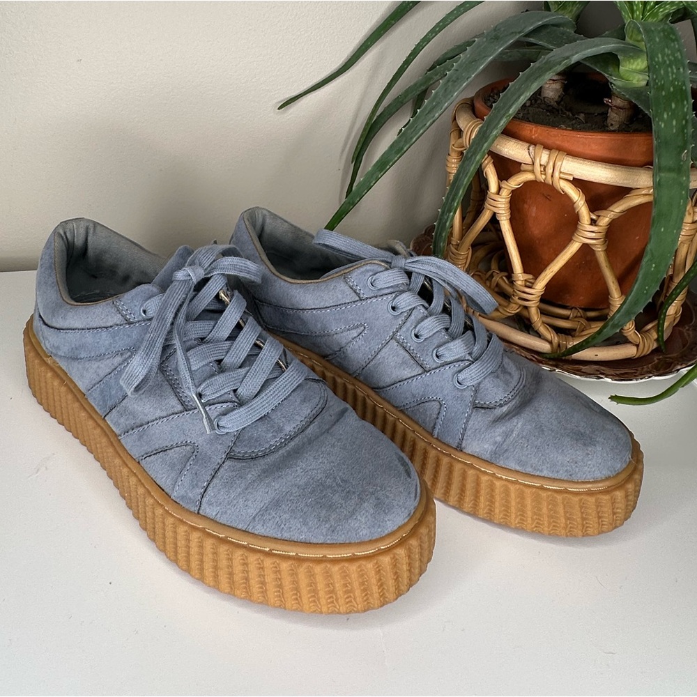 Indigo Rd Blue Suede Platform Sneakers Gum Sole Women’s 10 Y2K Creeper Style - Picture 2 of 15